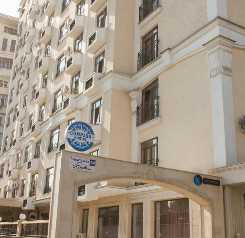 Compass Hostel Bishkek Exterior photo